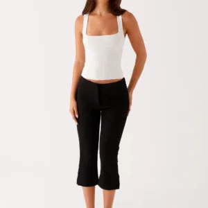 Rue Capri Pants - Black