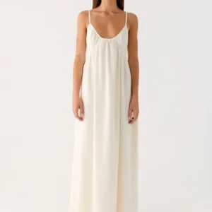 Chiffon maxi dress with a boat neckline, soft white.