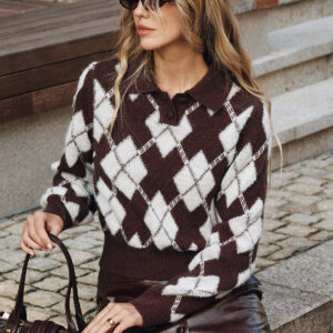 Argyle collar sweater